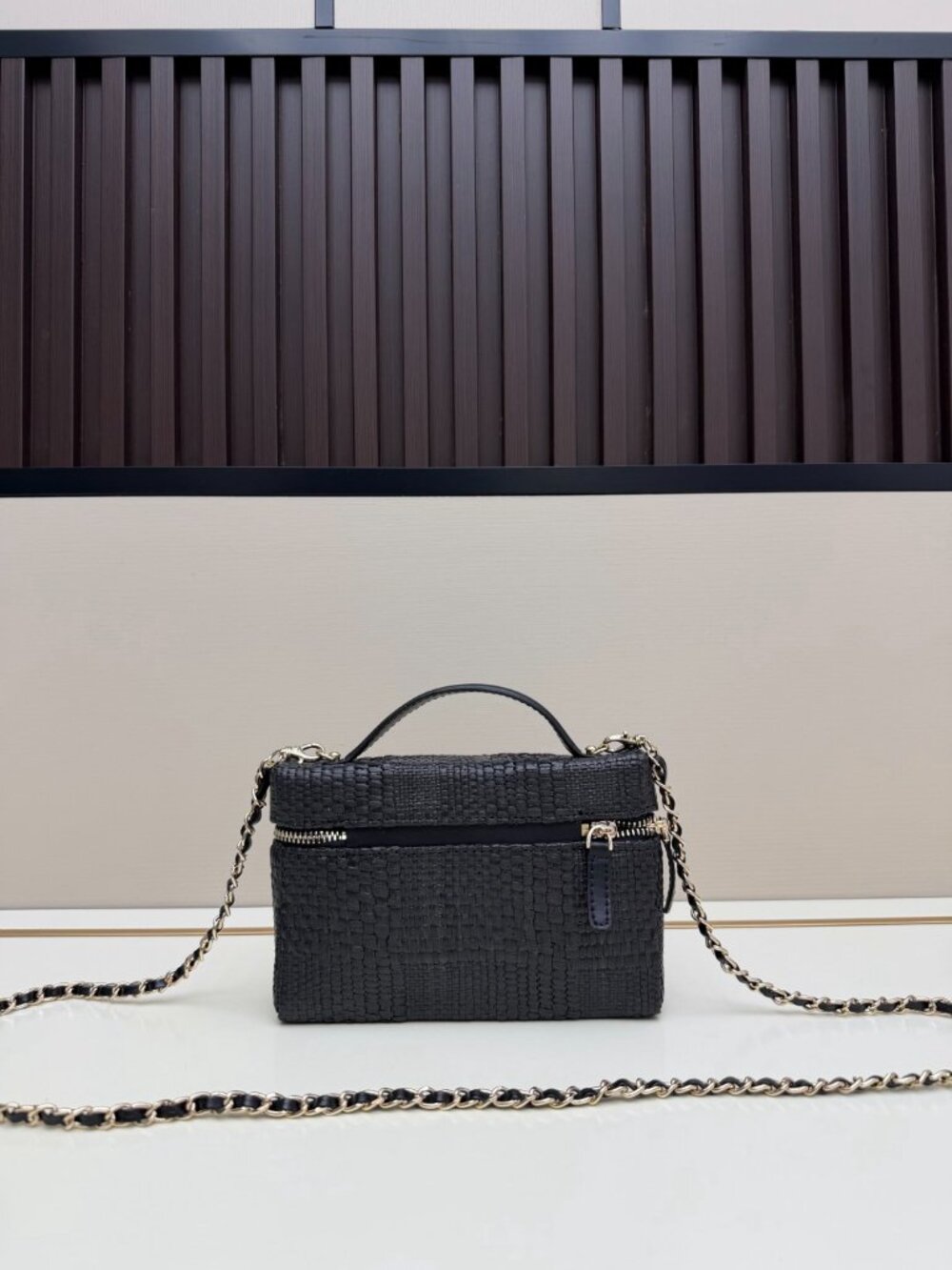 Chanel Classic Long Vanity With Chain Braided Raffia & Gold - Picture 3 of 7